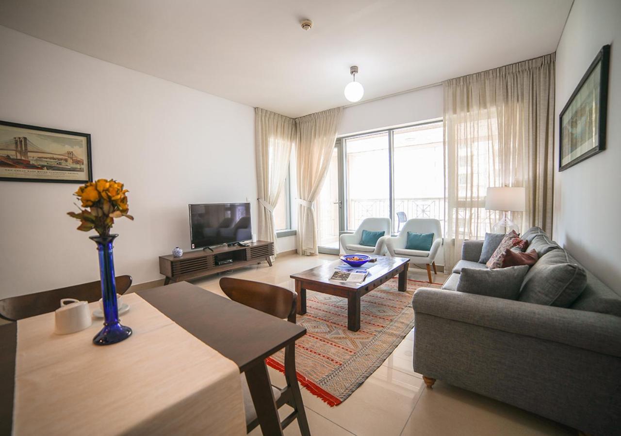 Nasma Luxury Stays - Fancy Apartment With Balcony Near Burj Khalifa Dubai Dış mekan fotoğraf